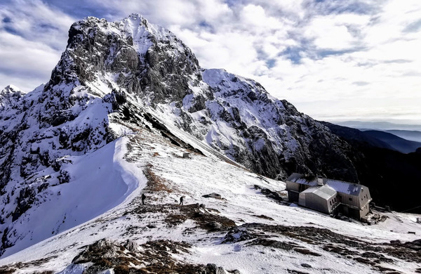 Slovenski planinci rešili letošnjo planinsko sezono